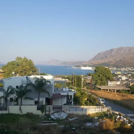 Διαμέρισμα George's House *