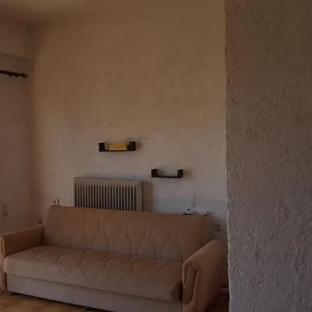 Apartment George's House